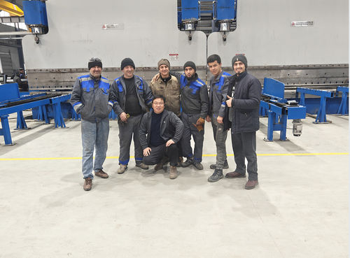 Laatste bedrijfscasus over 2-WE67K-600-6500 CNC tandempressrem is geïnstalleerd in Egypte (Al-Babtain P&T Co & AI-Babtain LeBLANC)
