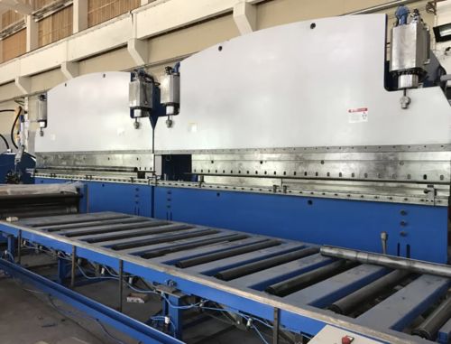 Het laatste nieuws van het bedrijf over CNC Tandem Press Brake: Revolutionizing Precision Bending in Metalworking