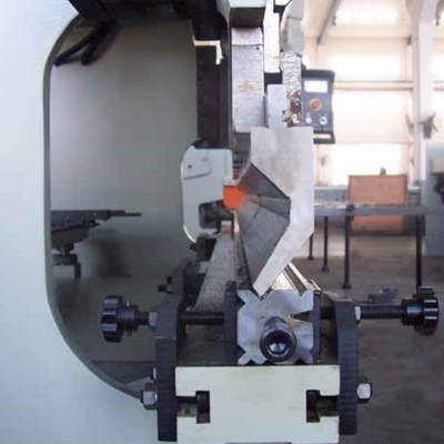 Press Brake Tooling Punch and Die Set voor CNC Hydraulische Buigmachine