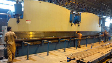 Dubbele koppeling CNC hydraulische plaat buigmachine voor licht paal productielijn