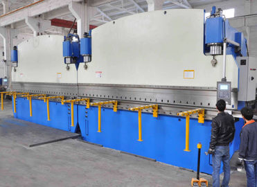 De kegel en Achthoekige Lichte Machine van de de Persrem van Pool CNC Hydraulische
