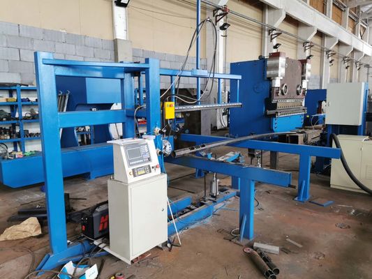 CNC-machine voor het snijden van lichte paaldeuren, maximale diameter 350 mm, maximale snijlengte 2000 mm