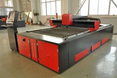 500W hoge precisiecnc YAG Lasersnijmachine 1500 X 3000 voor bladmetaal