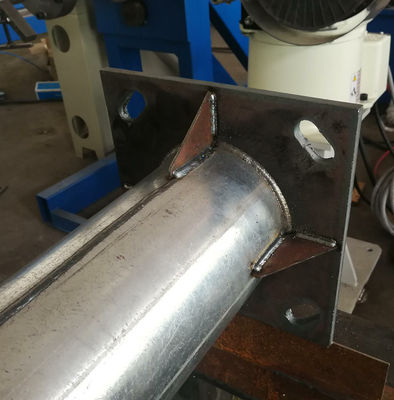 350mm 2000mm Automatische Robotachtige Lassenmachine voor Lichte Pool