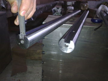 OEM T7 of van 42CrMo Amada de Bewerkende/buigende werktuigmachines van de Persrem